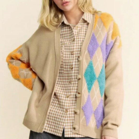 DAVI & DANI ARGYLE "DAD" OVERSIZED CARDIGAN SWEATER - Picture 1 of 7